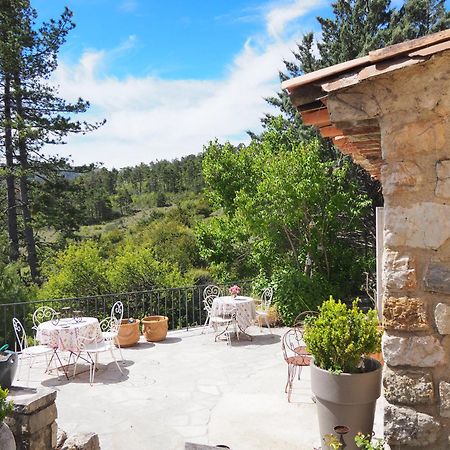 شقة Chambre Familiale Avec Terrasse Aux Portes Du Verdon تريجانس المظهر الخارجي الصورة